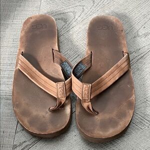 UGG Australia Camano Tan Leather Sandals men size 11